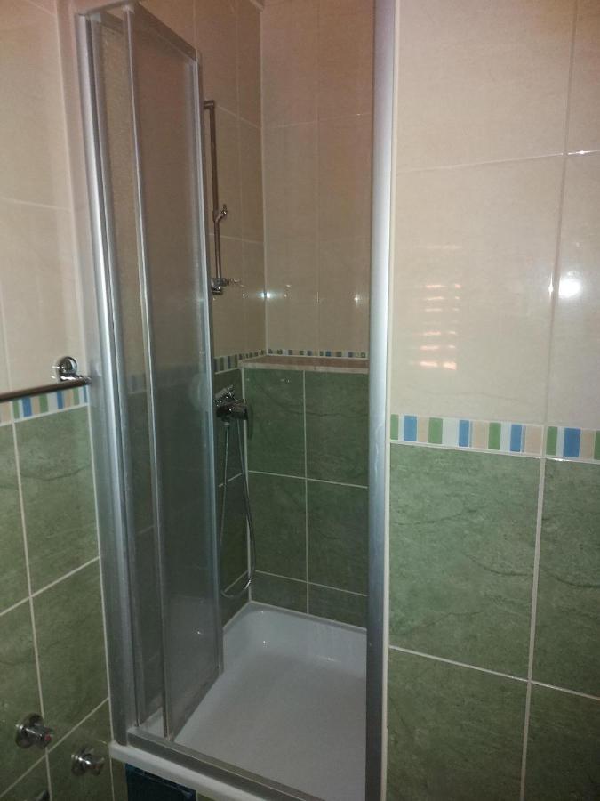 Apartments By The Sea Podgora, Makarska - 11469 외부 사진